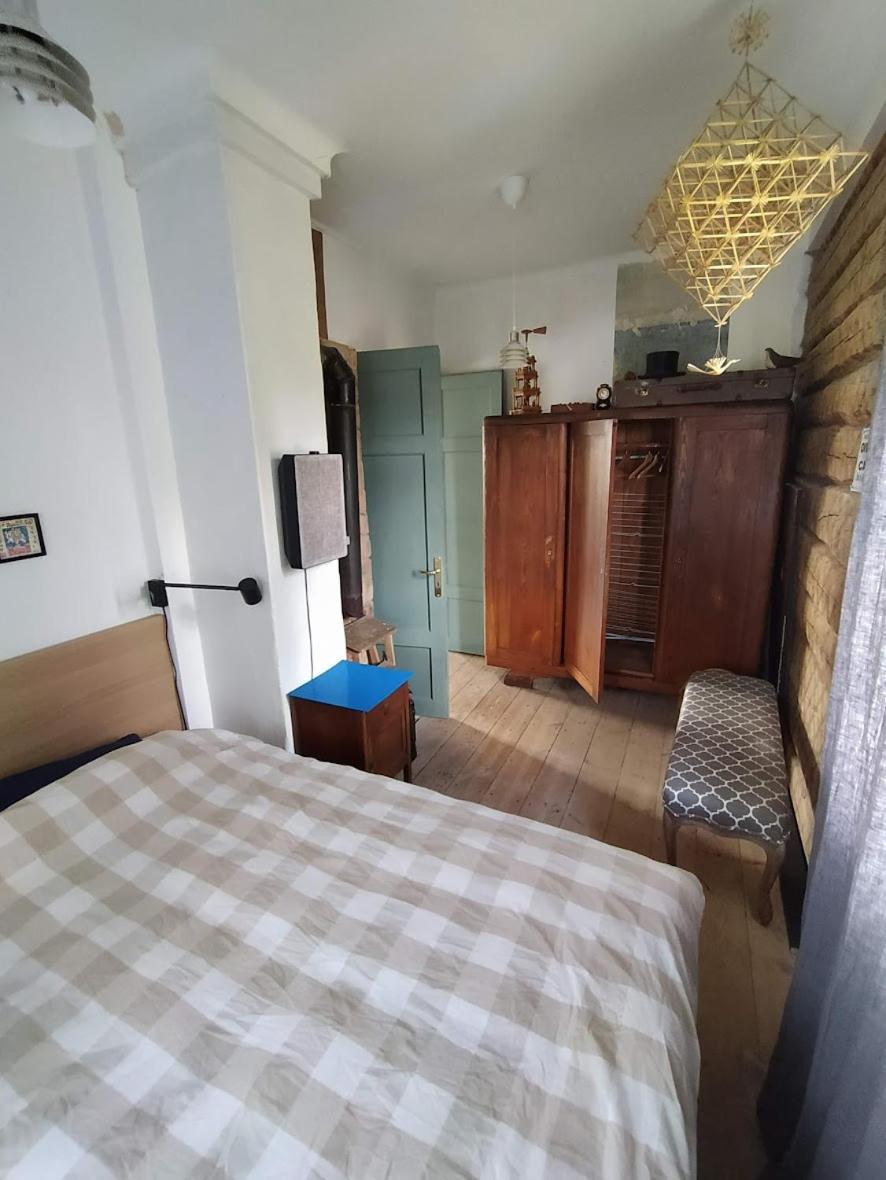 Hillside View House With Garden, Private Parking, Quiet Location - 12 Min To Old Town Anytime, Long Stays Welcome VNO Buitenkant foto